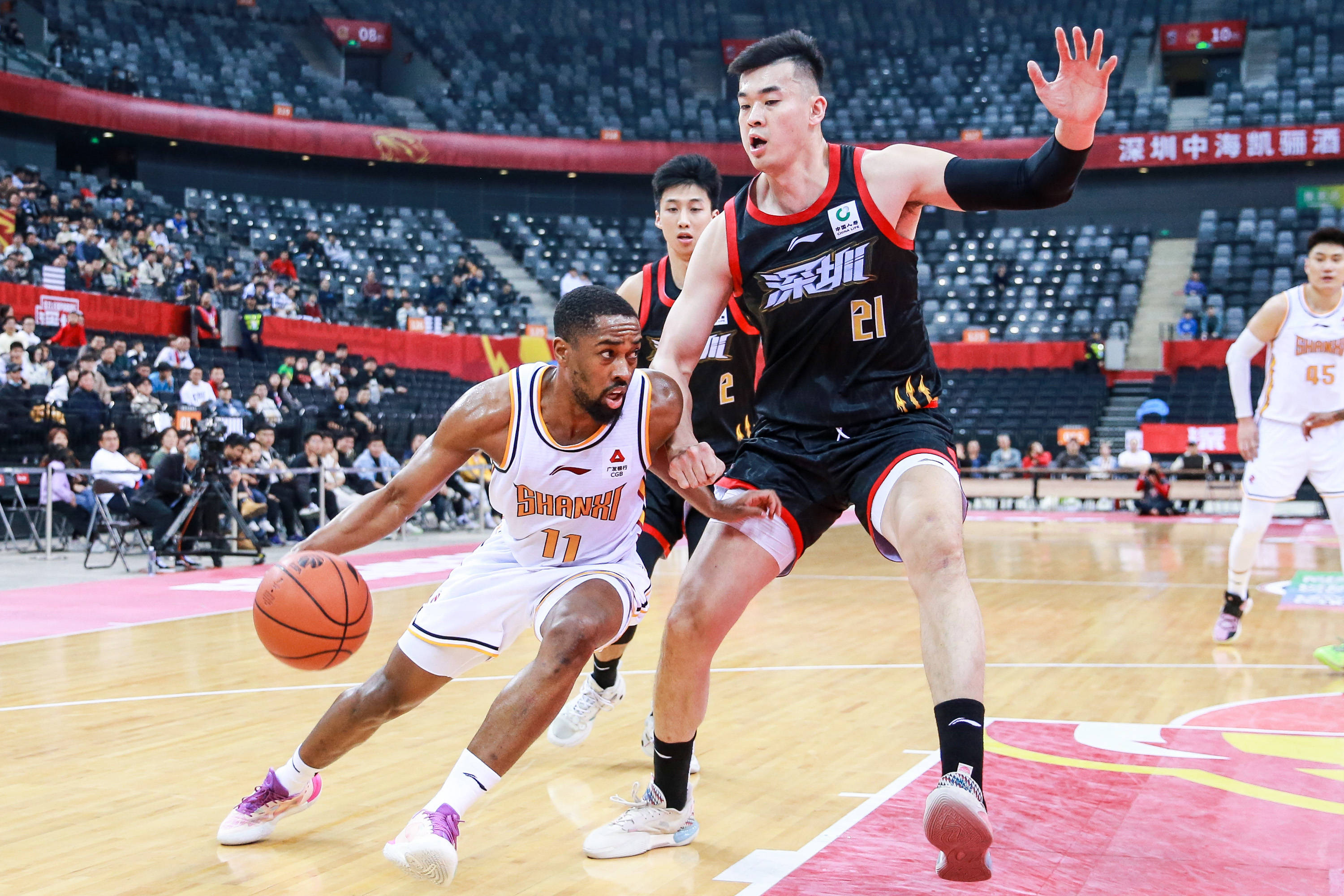 而教练大胆 而教练大胆